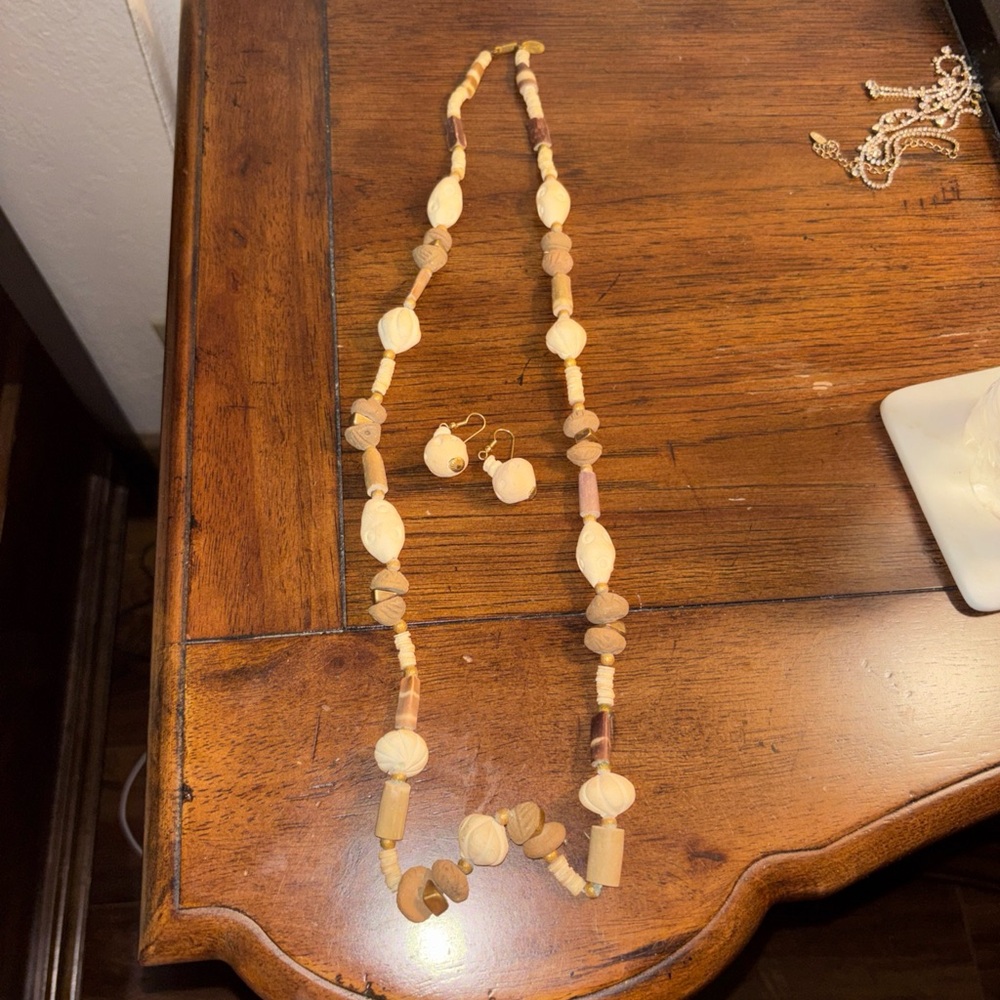 VNTG Signed Miriam Haskell Necklace And Earrings Wood&Metal Carved Set